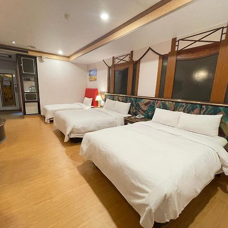 Wenpin Hotel - Pier 2 Kao-siung Exteriér fotografie