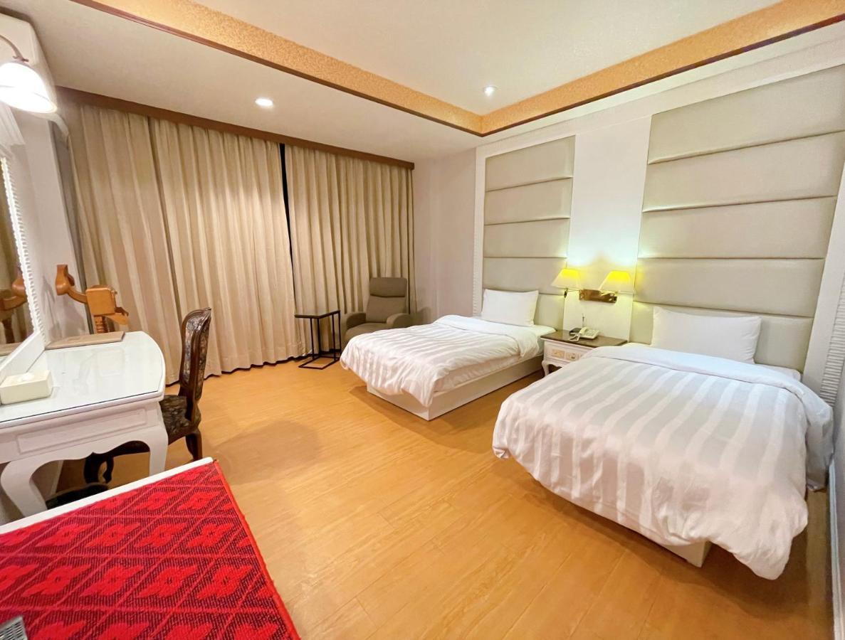 Wenpin Hotel - Pier 2 Kao-siung Exteriér fotografie