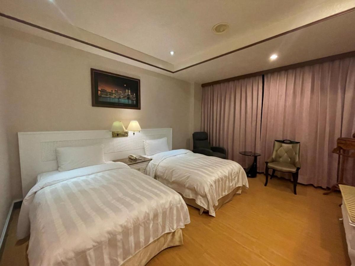 Wenpin Hotel - Pier 2 Kao-siung Exteriér fotografie