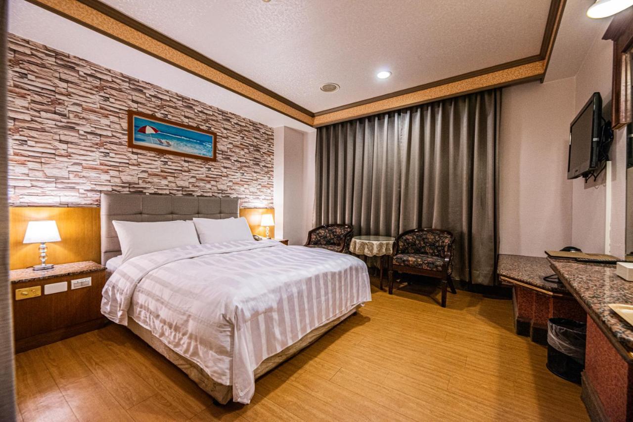 Wenpin Hotel - Pier 2 Kao-siung Exteriér fotografie