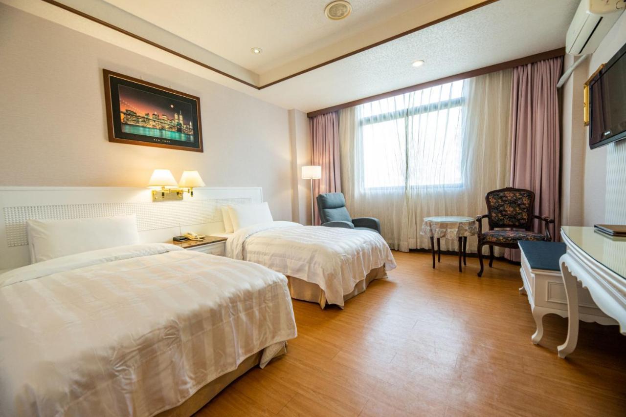 Wenpin Hotel - Pier 2 Kao-siung Exteriér fotografie