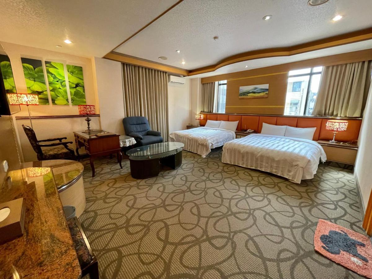 Wenpin Hotel - Pier 2 Kao-siung Exteriér fotografie